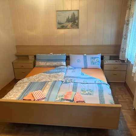 Nyaraló Traditionelles Haus *