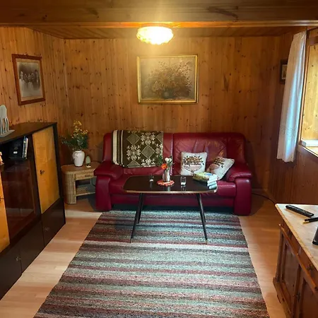 Traditionelles Haus Nyaraló